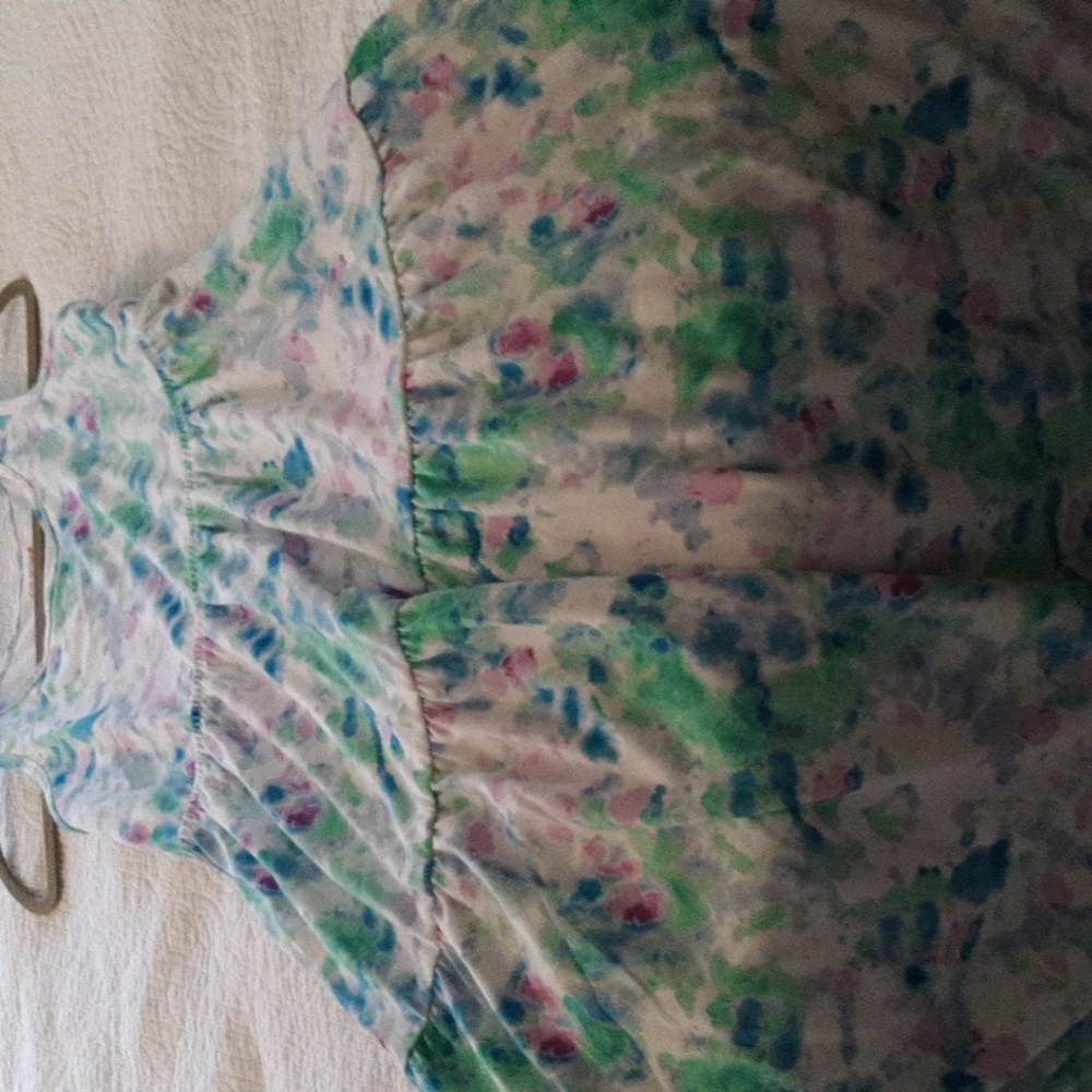 Darling dress for a young girl 14/16 maxi dress Cat and Jack soft material. - Picture 4 of 4